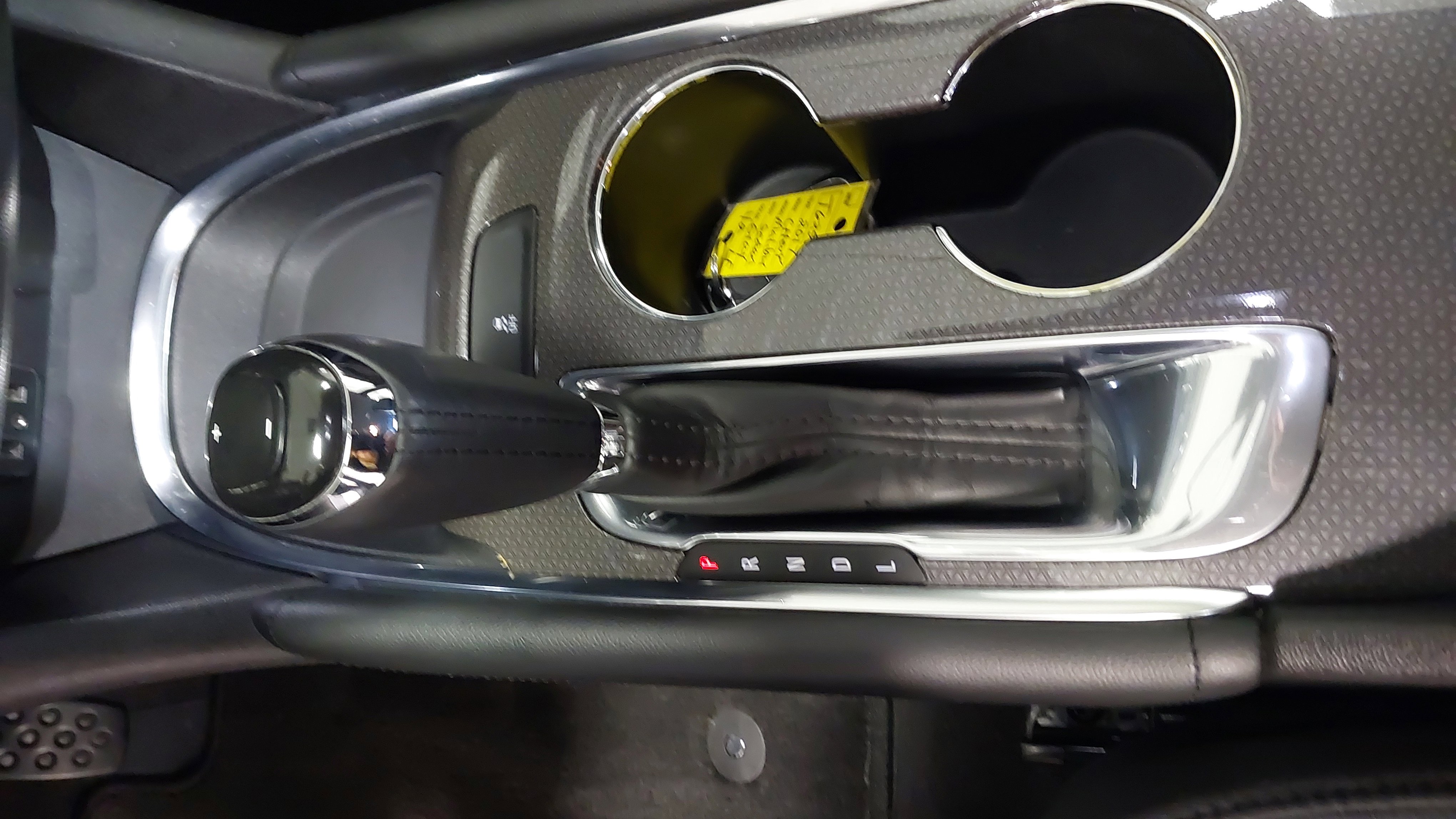 Used 2017 Chevrolet Malibu LT w/ Leather Package image 21