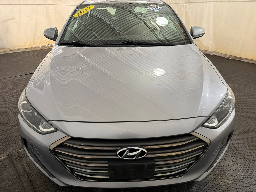 Used 2017 Hyundai Elantra Limited image 3