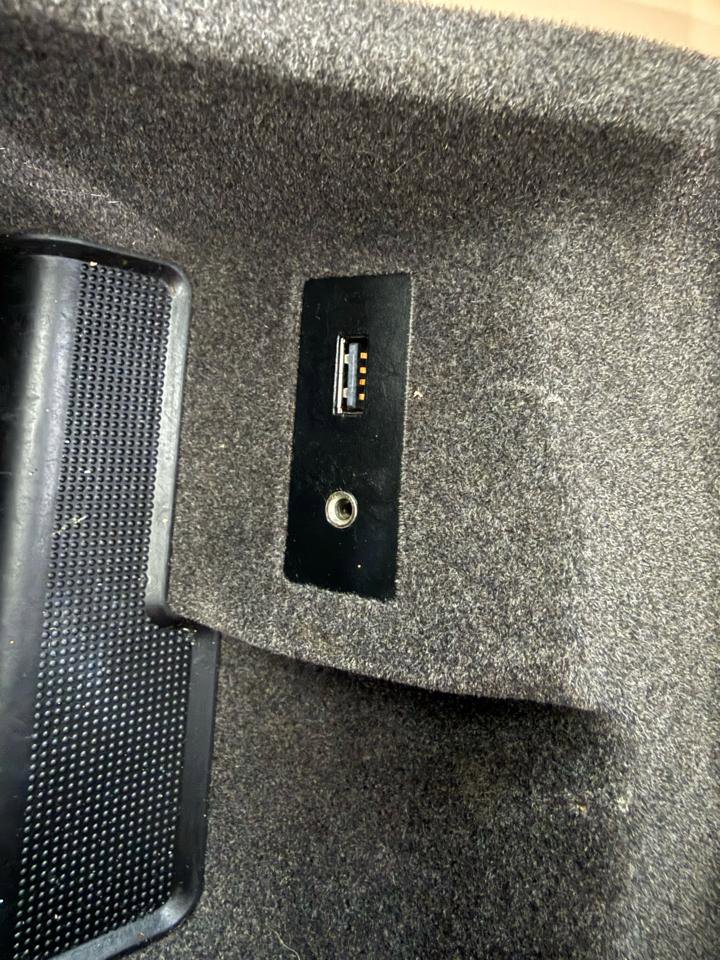 Used 2012 Porsche Cayenne image 50