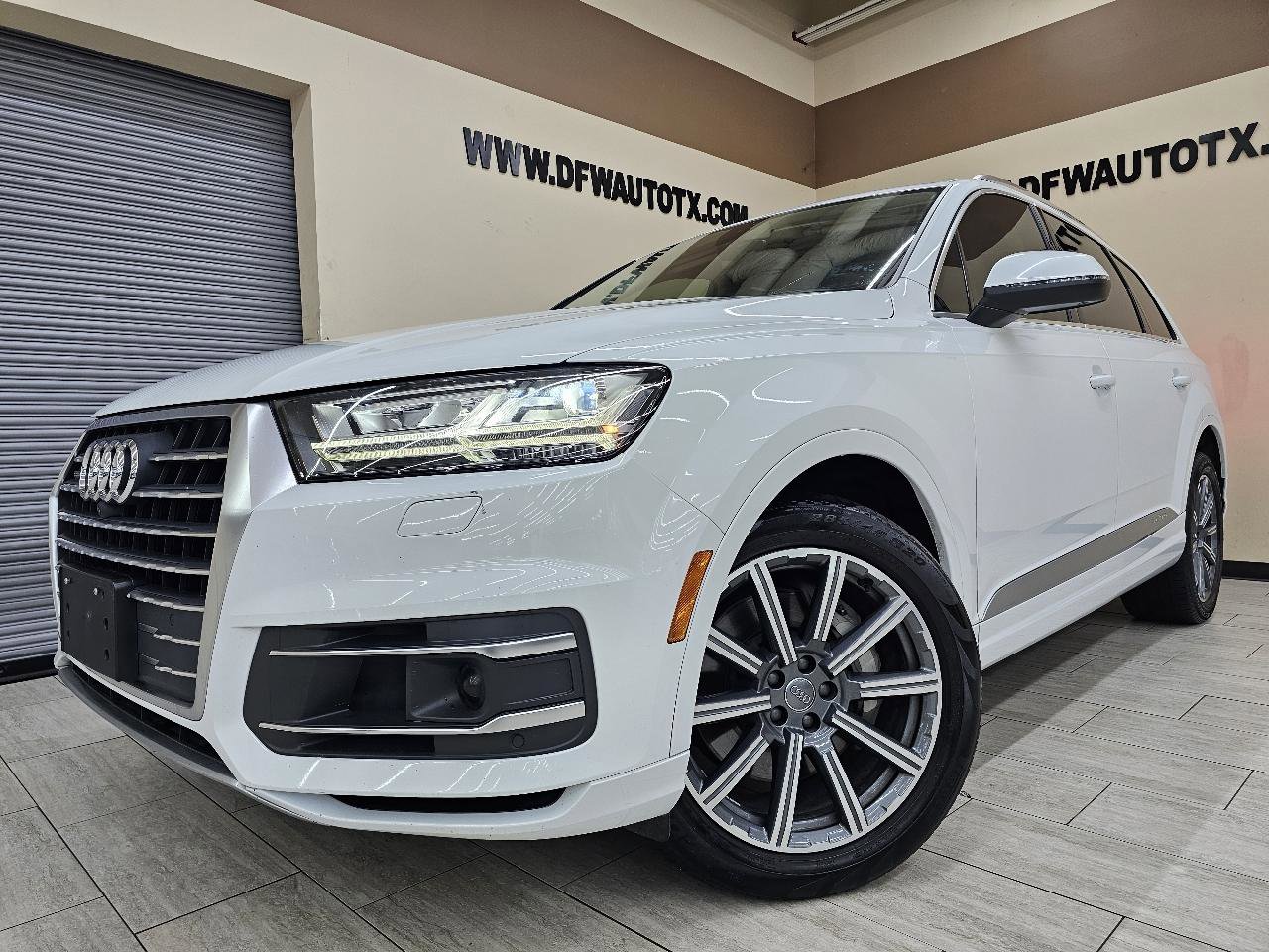 Used 2018 Audi Q7 3.0T Prestige AWD/4WD image 1