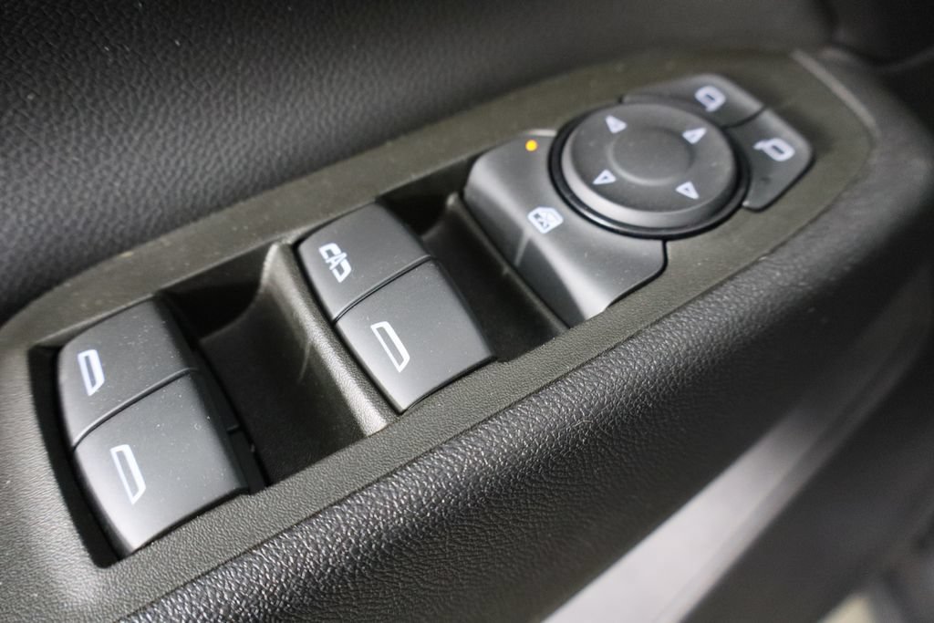 Used 2023 Chevrolet Equinox LT FWD image 22