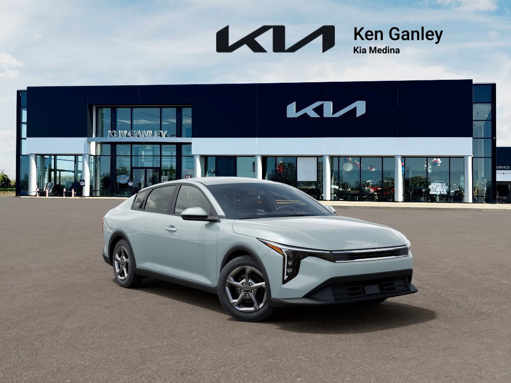 New 2026 Kia K4 FWD image 8