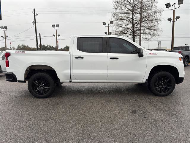 Used 2024 Chevrolet Silverado 1500 LT Trail Boss w/ Convenience Package II image 8