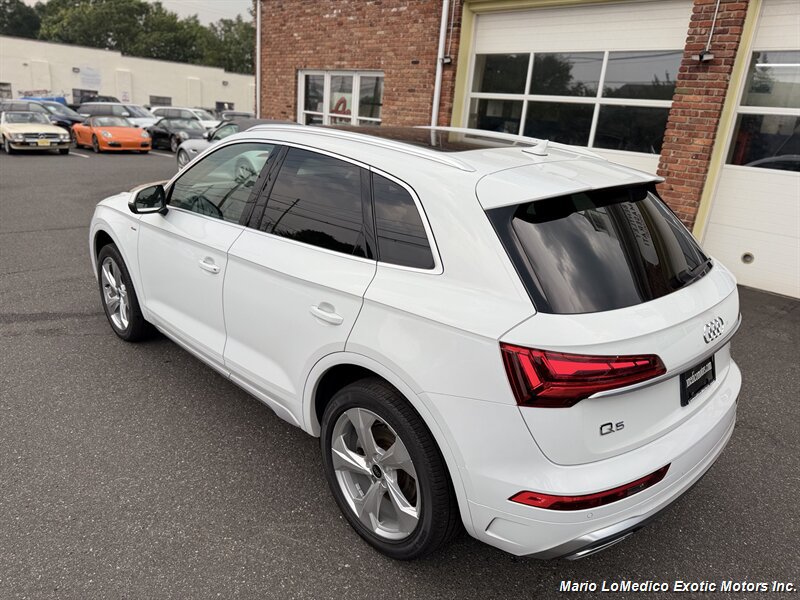 Used 2023 Audi Q5 2.0T Premium Plus w/ Premium Plus Package AWD/4WD image 2