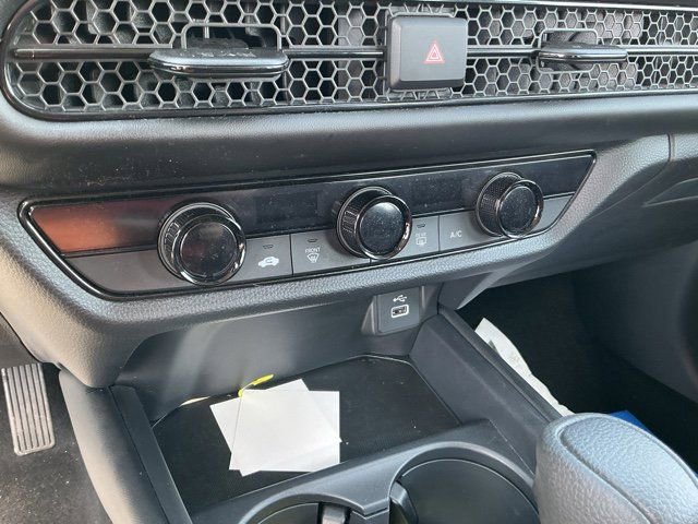 Used 2025 Honda HR-V LX image 21