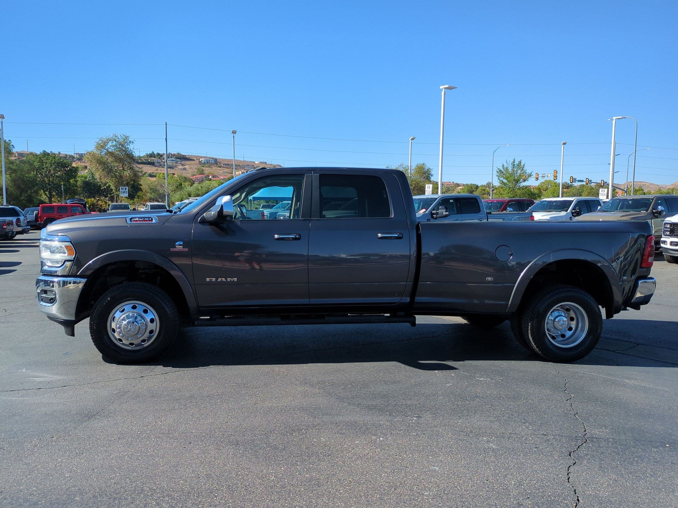 Used 2019 RAM 3500 Laramie AWD/4WD image 7
