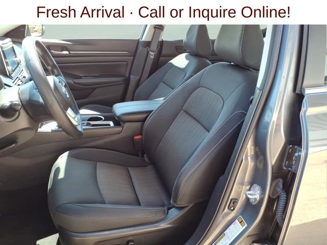 Used 2024 Nissan Altima 2.5 SV image 12