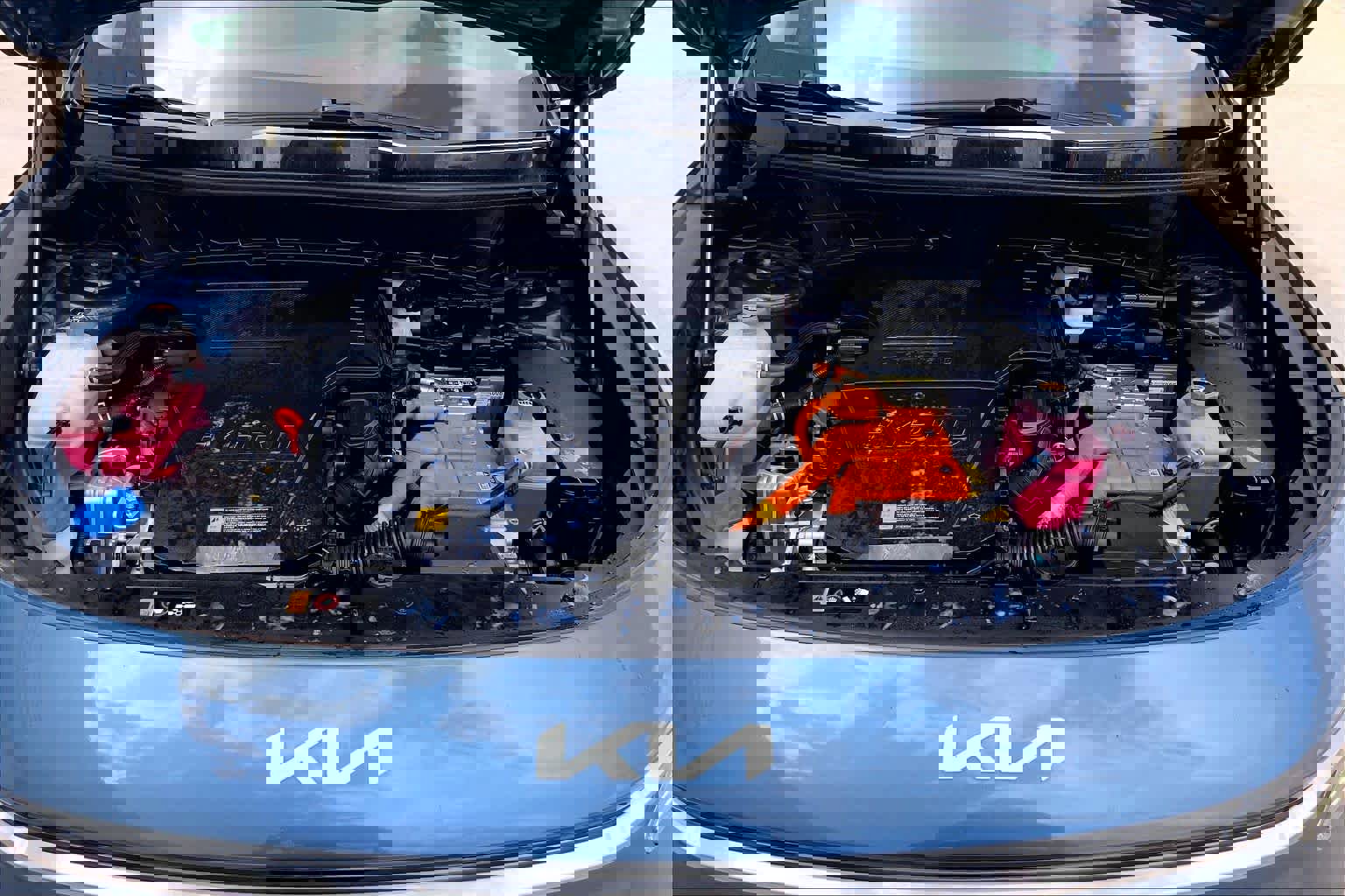 Used 2023 Kia Niro SX Touring image 27