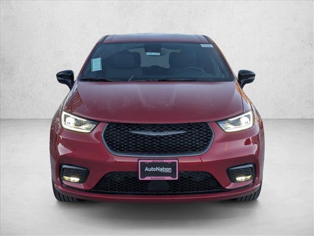 New 2026 Chrysler Pacifica Select AWD/4WD image 6
