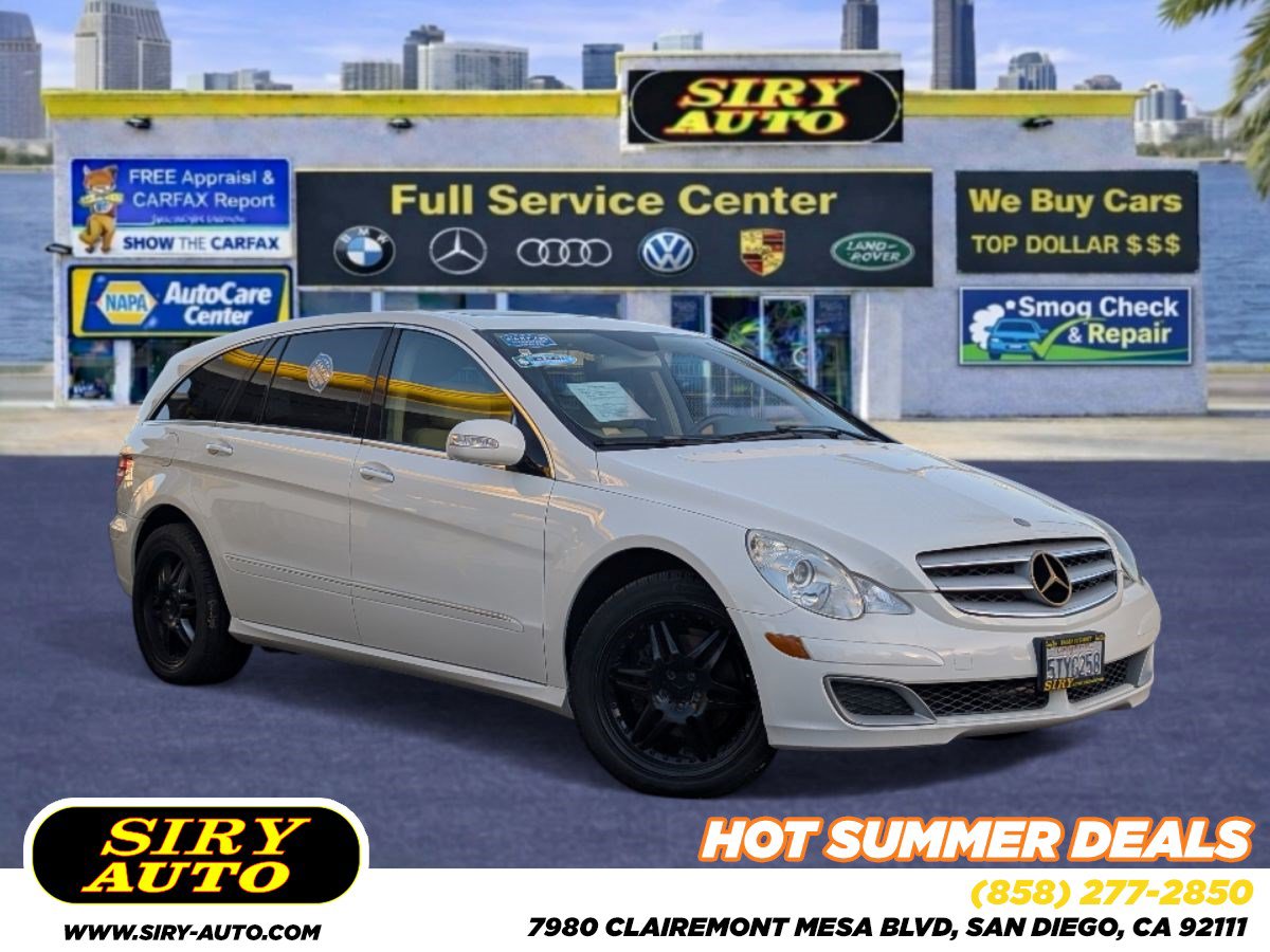 Used 2006 Mercedes-Benz R 350 4MATIC w/ Trim Pkg image 1