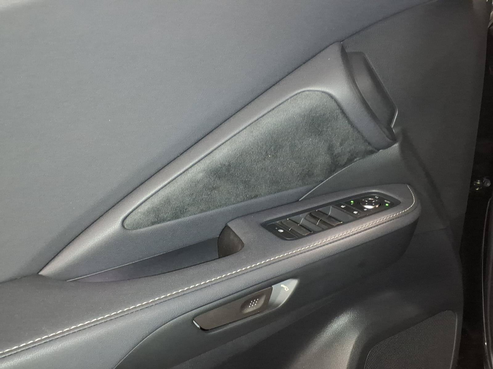New 2026 Lexus TX 500h AWD image 4