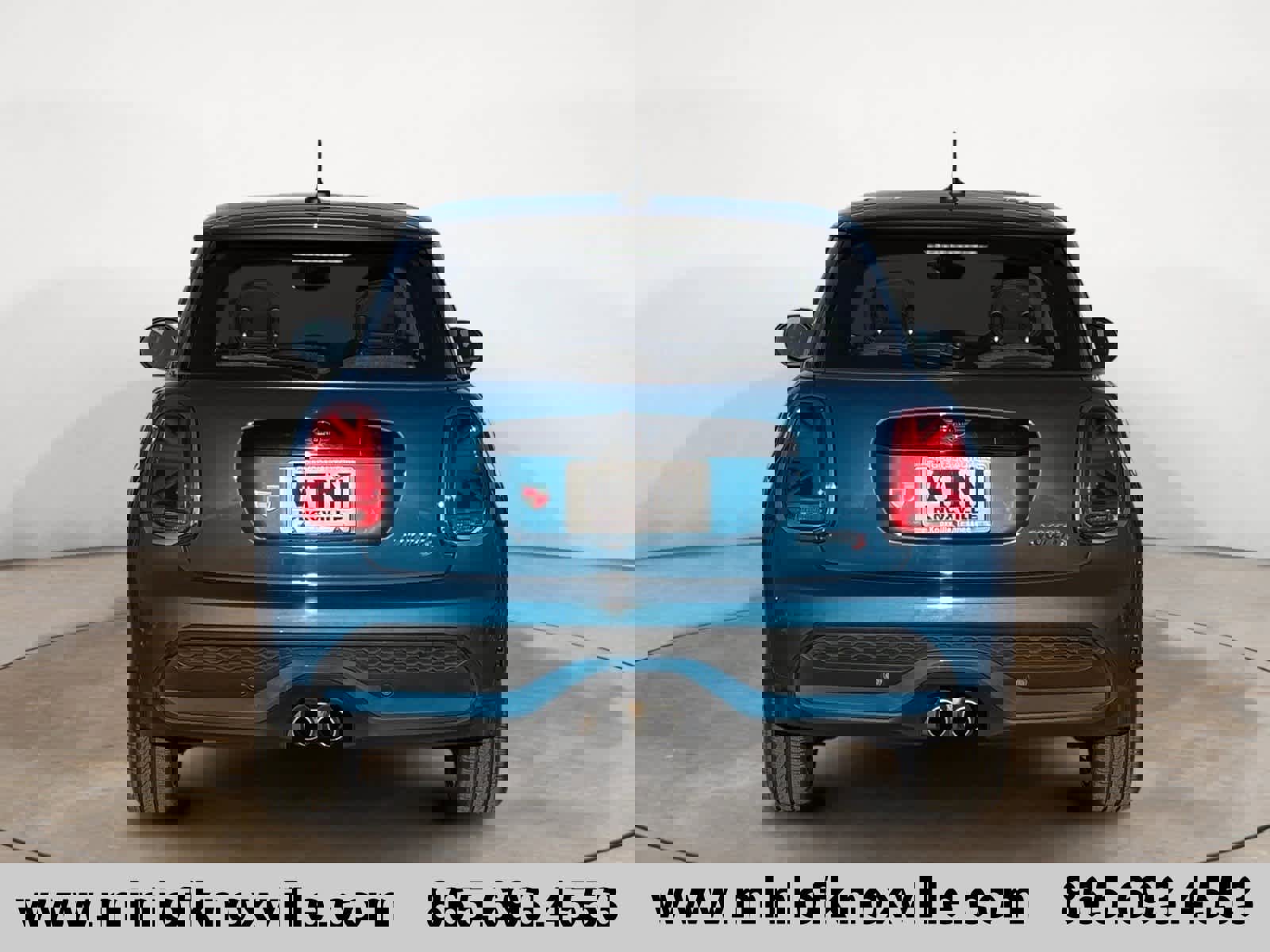 Used 2022 MINI Cooper S w/ Signature Upholstery Package image 4