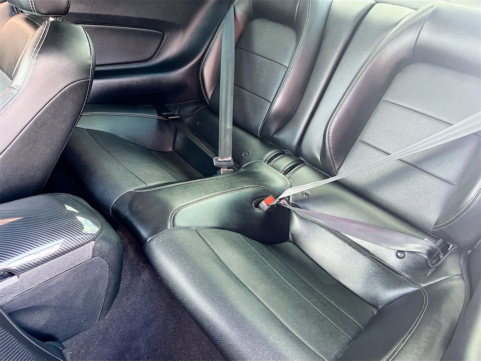 Used 2022 Ford Mustang GT Premium image 24