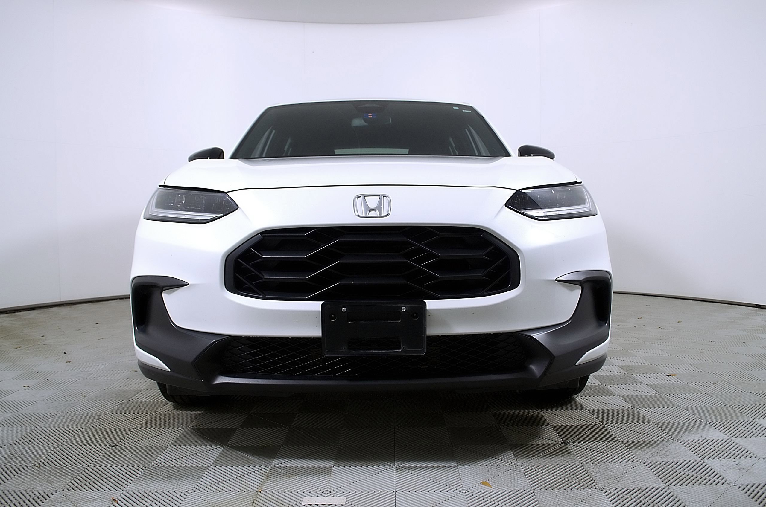 Used 2023 Honda HR-V Sport image 6