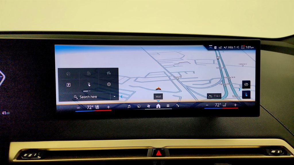 Used 2024 BMW iX xDrive50 w/ Premium Package image 18