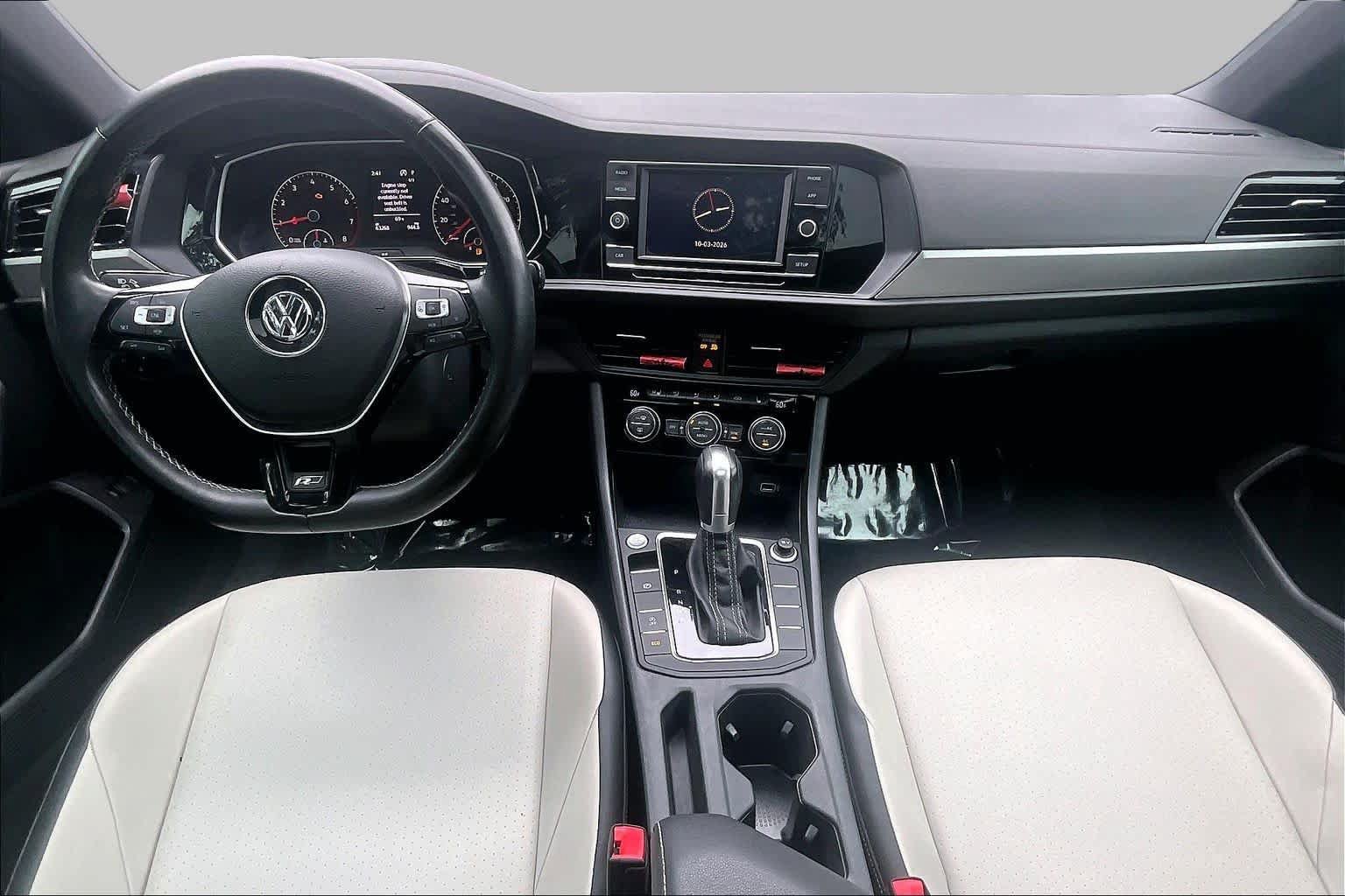 Used 2019 Volkswagen Jetta R-Line w/ R-Line Cold Weather Package FWD image 16