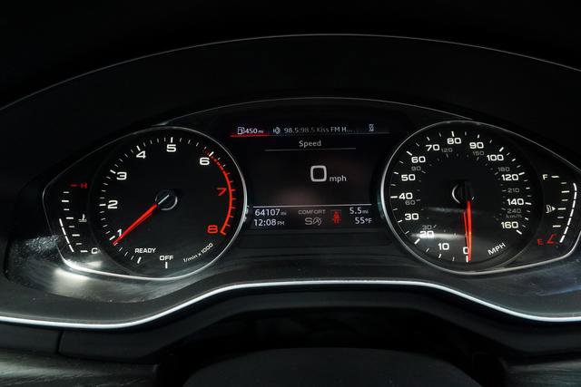 Used 2020 Audi A4 2.0T Premium w/ Convenience Package image 16