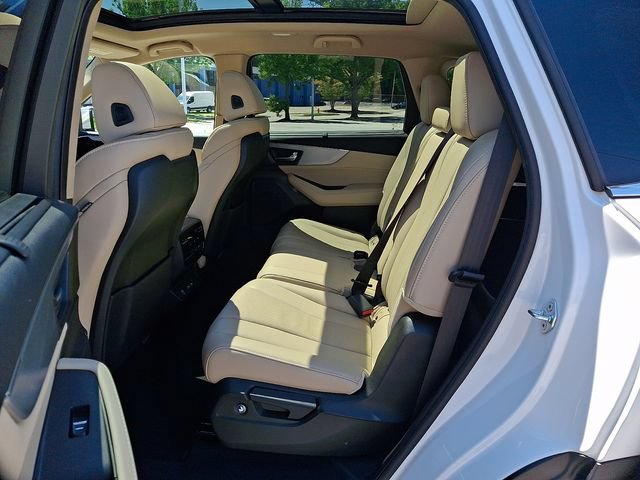 Used 2023 Acura MDX SH-AWD w/ Technology Package image 12