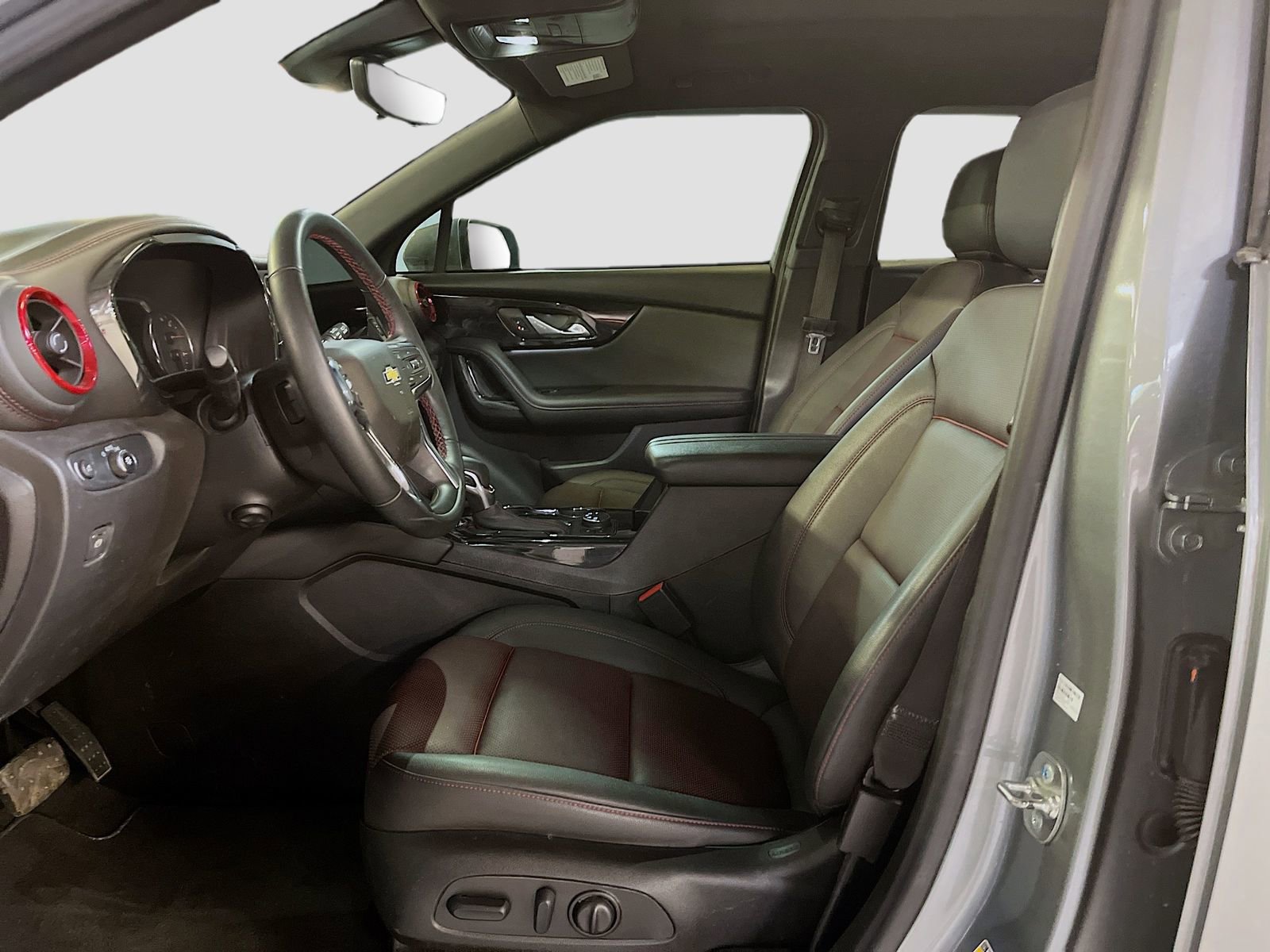 Used 2024 Chevrolet Blazer RS w/ Driver Confidence II Package image 21