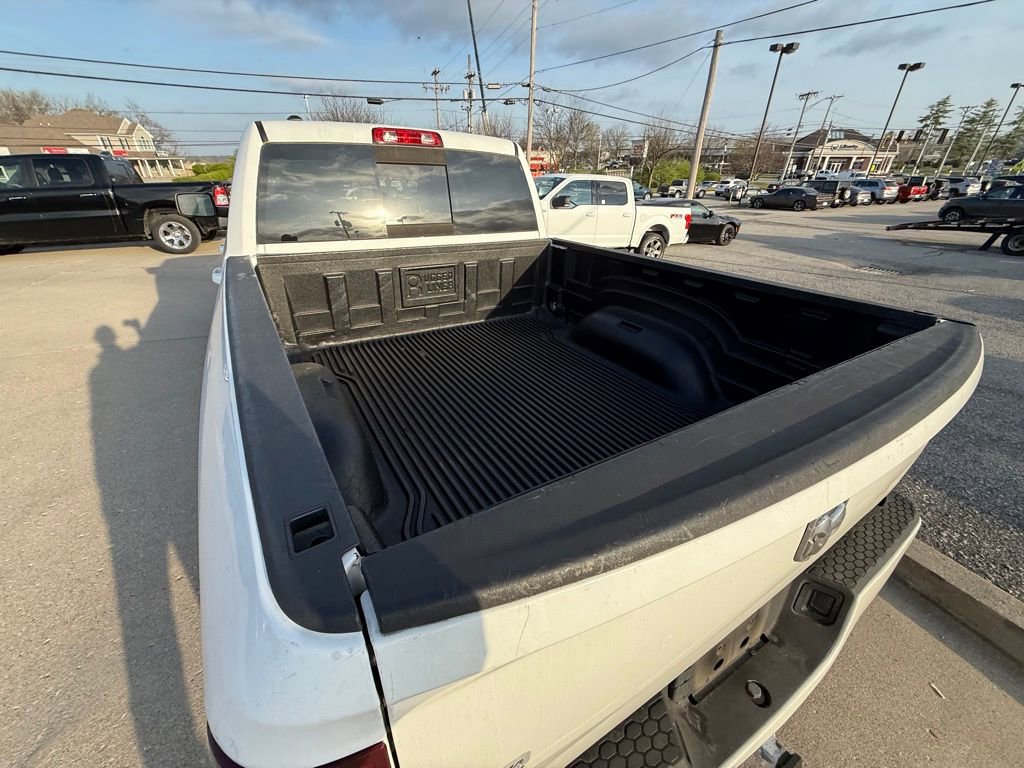Used 2019 RAM 1500 Classic SLT image 8