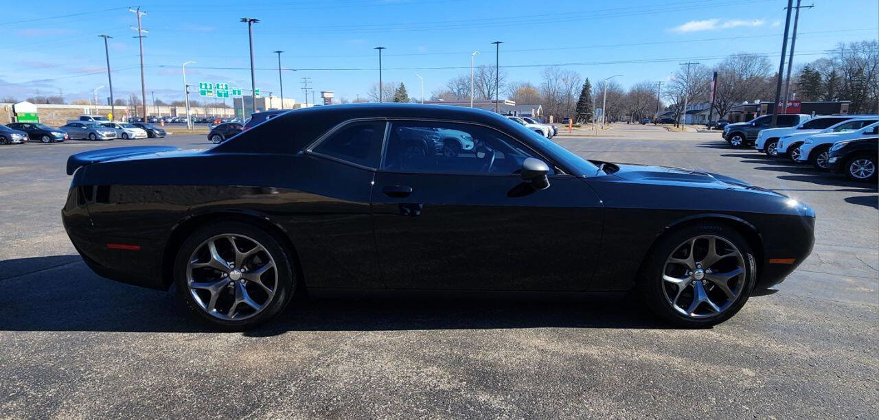 Used 2015 Dodge Challenger R/T w/ Quick Order Package 28B R/T image 11