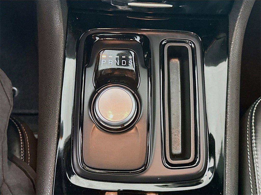 Used 2023 Chrysler 300 S image 16