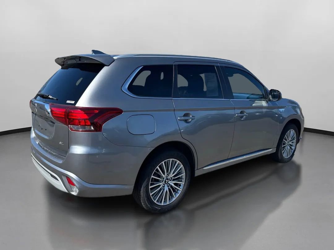 Used 2021 Mitsubishi Outlander SEL image 6