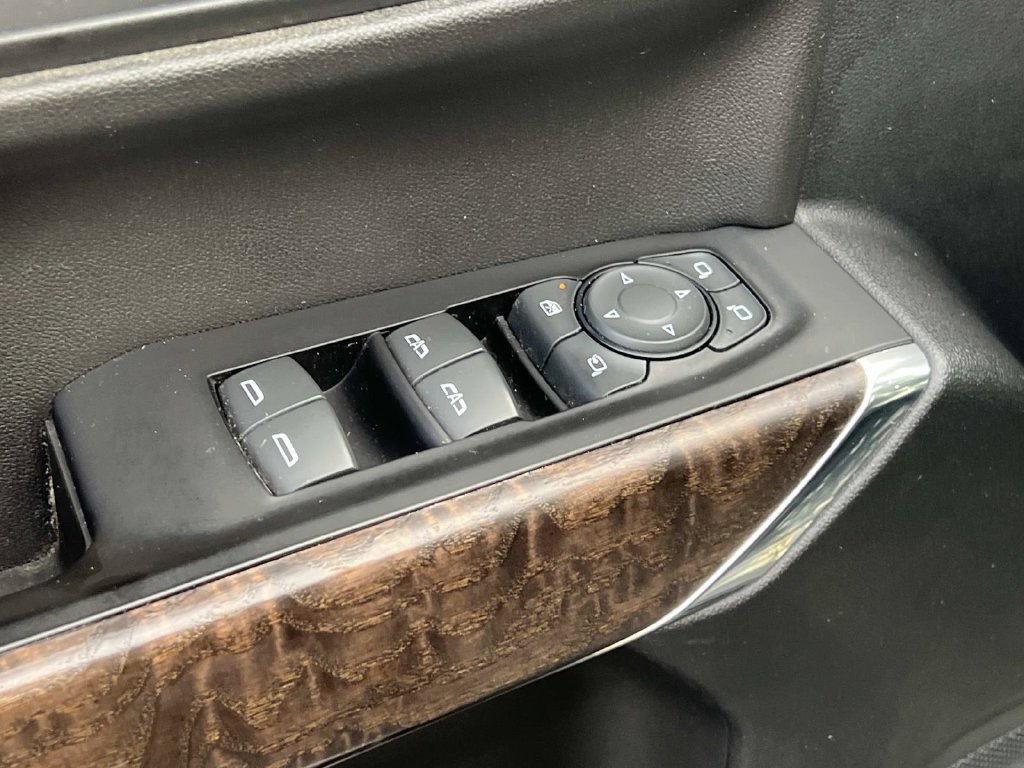 Used 2019 GMC Sierra 1500 Denali w/ Denali Ultimate Package AWD/4WD image 14