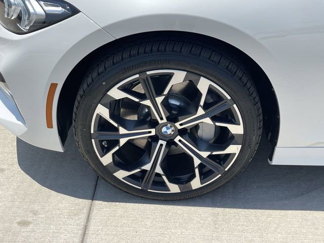 Used 2025 BMW 330i Sedan w/ Premium Package image 10