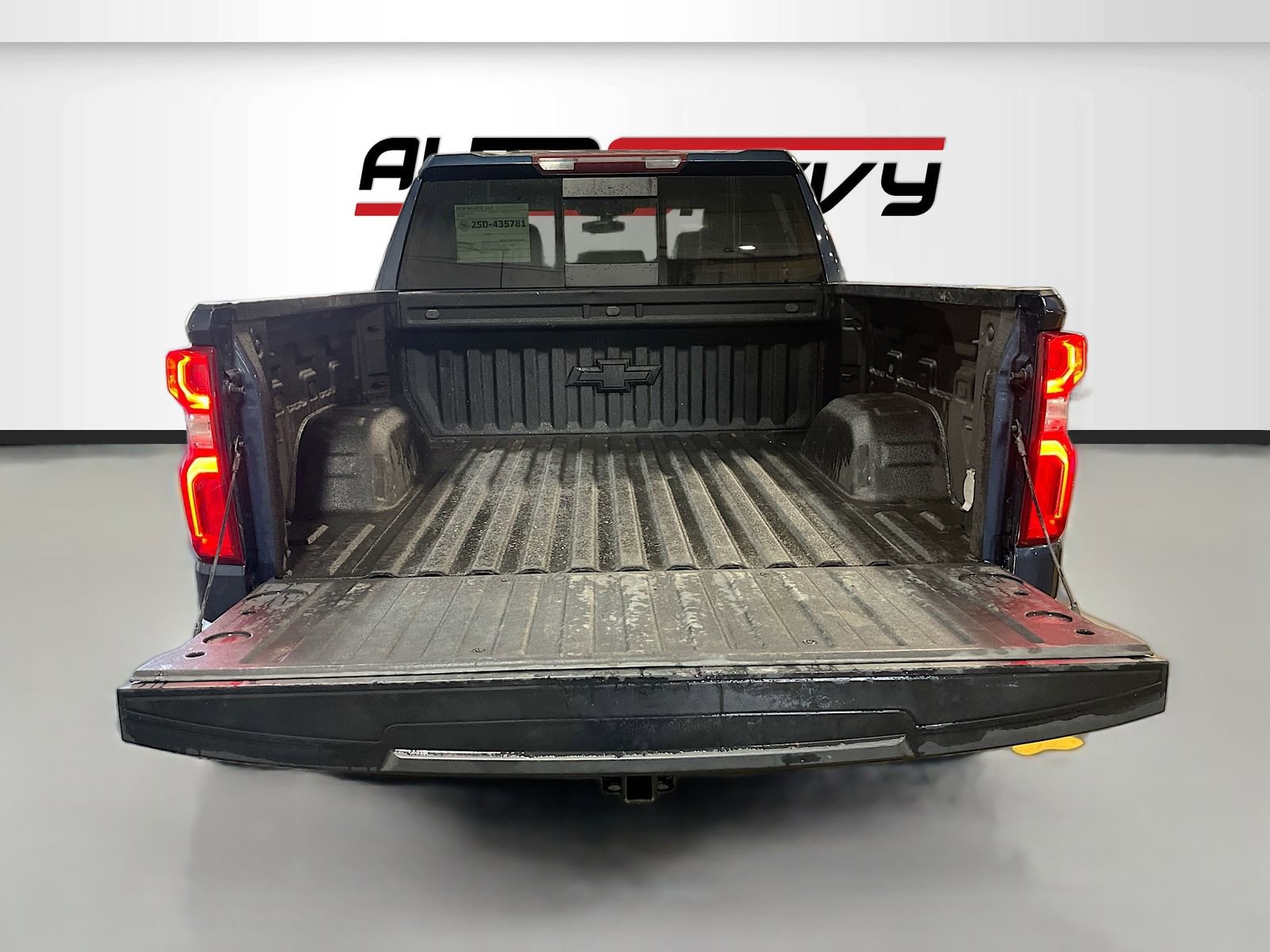 Used 2022 Chevrolet Silverado 1500 RST w/ Convenience Package II image 26