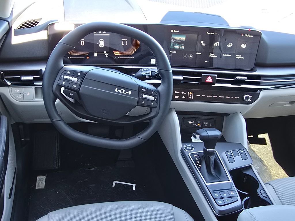 New 2026 Kia Sportage EX image 13