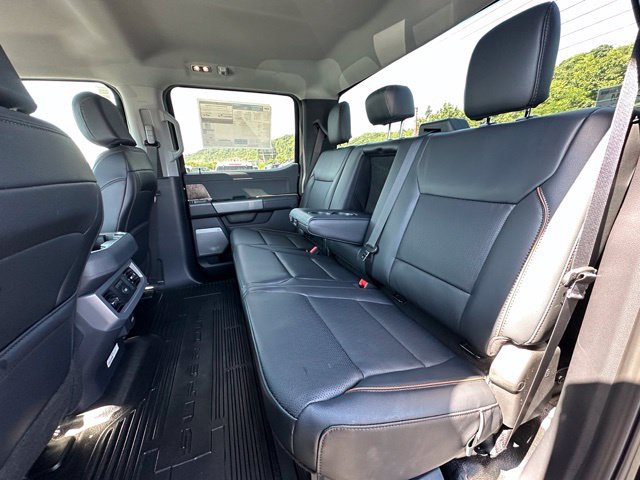 New 2026 Ford F250 Lariat w/ Black Appearance Package AWD/4WD image 22