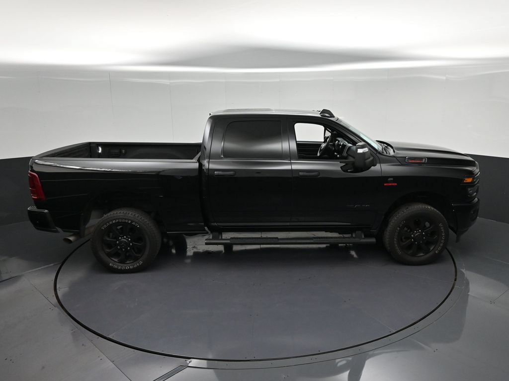 Used 2025 RAM 2500 Big Horn AWD/4WD image 20