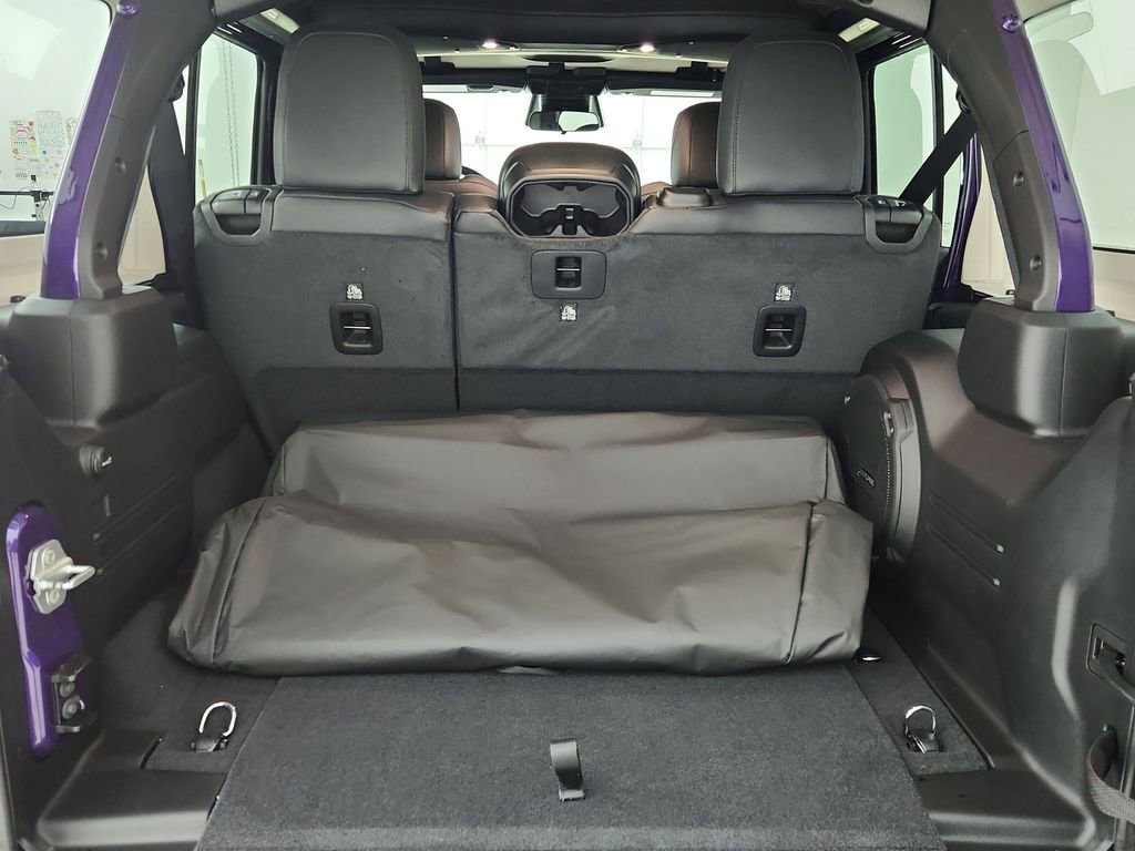 New 2026 Jeep Wrangler Unlimited Rubicon image 31