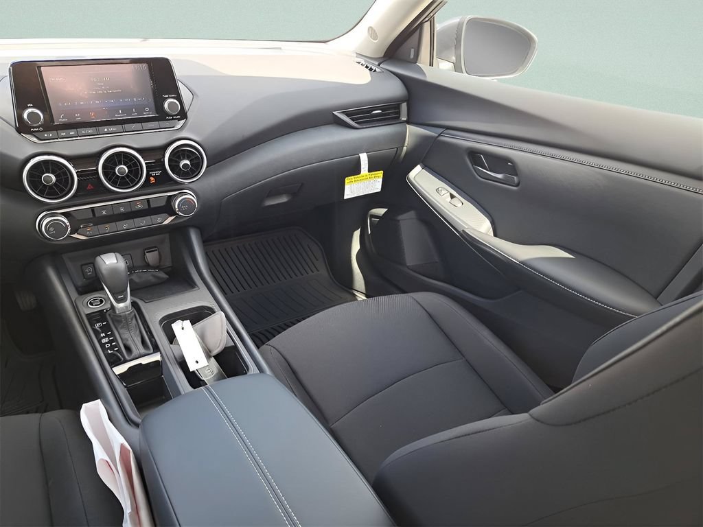 Certified 2025 Nissan Sentra S FWD image 26