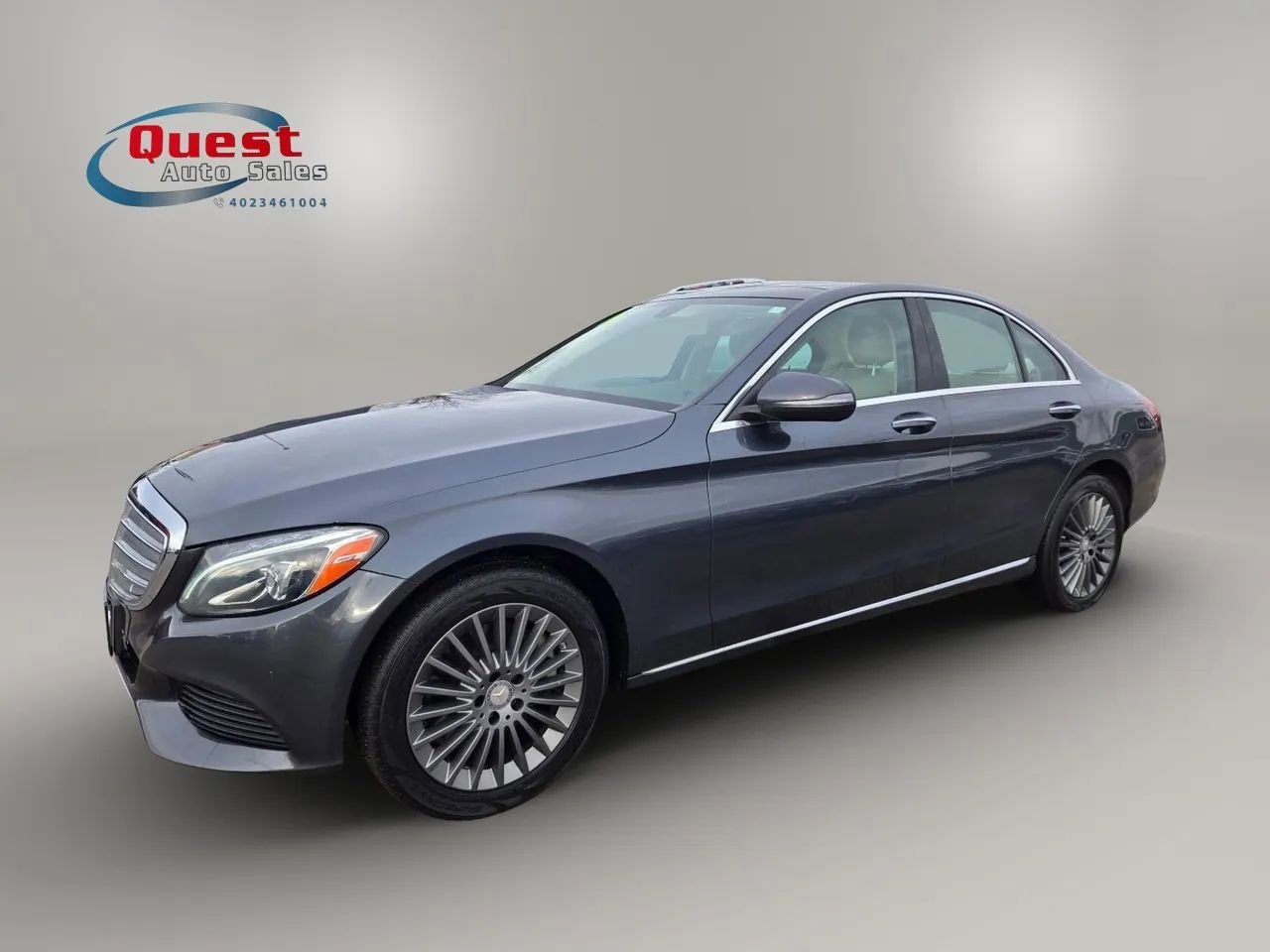 Used 2016 Mercedes-Benz C 300 4MATIC Sedan image 3