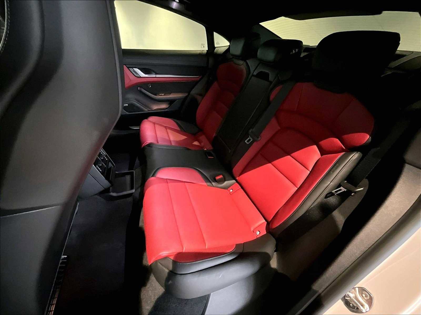 New 2026 Porsche Taycan image 27