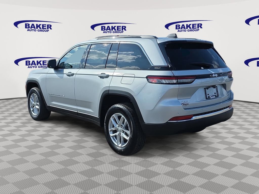 New 2026 Jeep Grand Cherokee Laredo X image 5