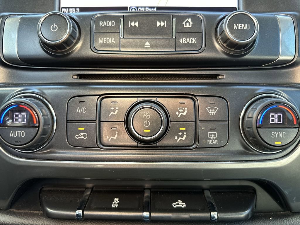 Used 2018 Chevrolet Silverado 1500 LT w/ All Star Edition image 19