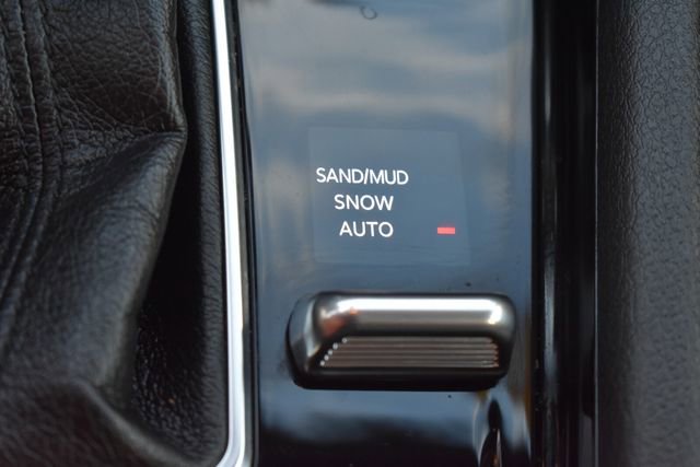 Used 2022 Jeep Compass Limited image 28