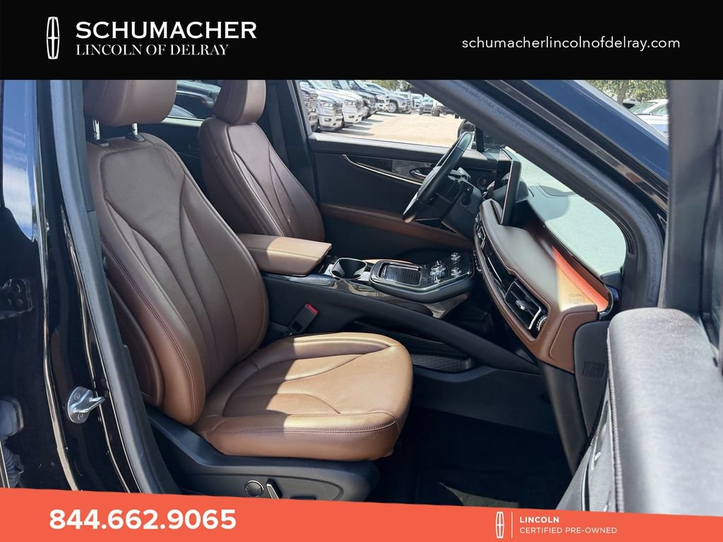 Used 2023 Lincoln Nautilus Reserve w/ Monochromatic Package AWD/4WD image 16