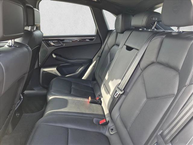 Used 2016 Porsche Macan S AWD/4WD image 19