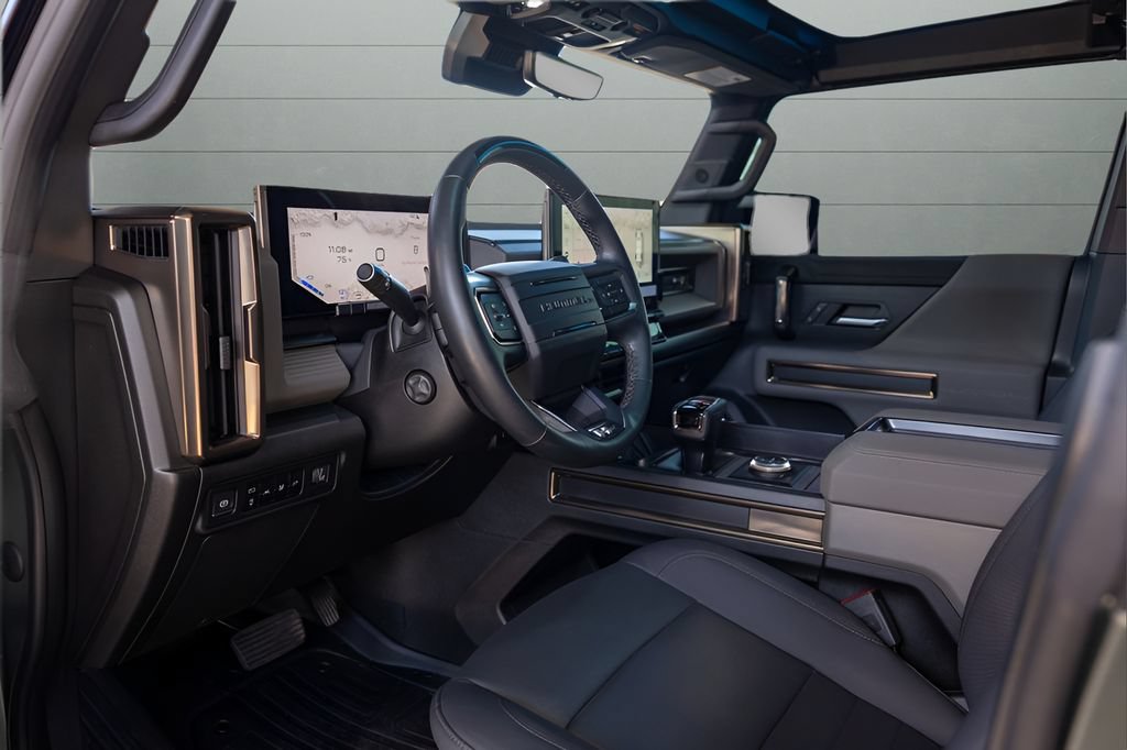 Used 2024 GMC Hummer EV 3X AWD/4WD image 40