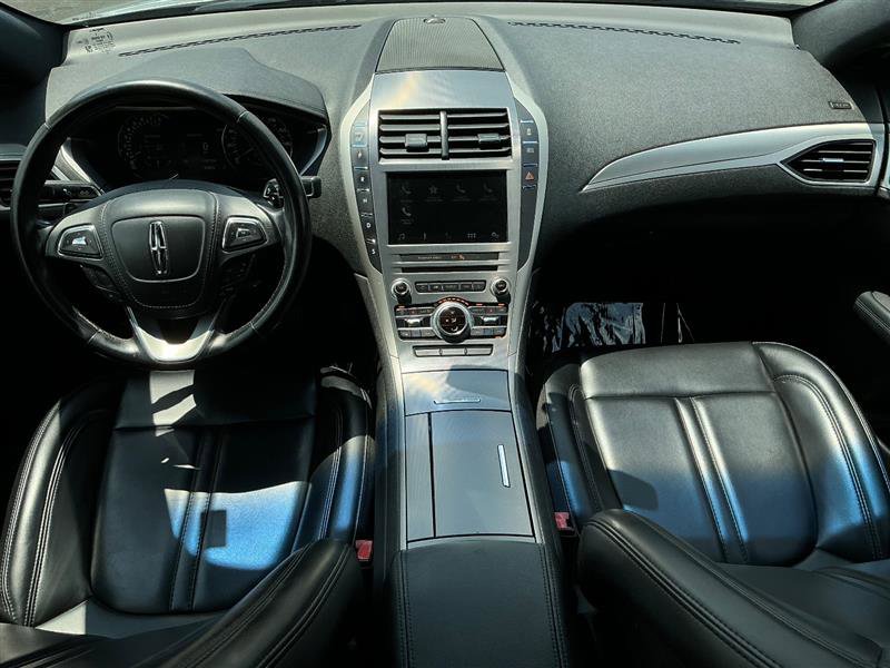 Used 2017 Lincoln MKZ Premiere image 12