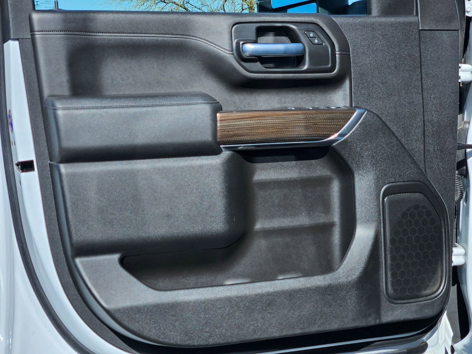 Used 2020 Chevrolet Silverado 2500 LT w/ All Star Edition image 10