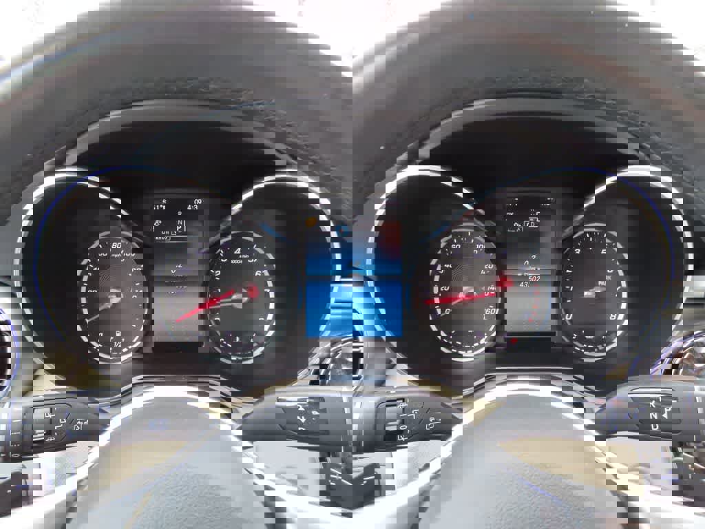 Used 2021 Mercedes-Benz GLC 300 4MATIC image 24