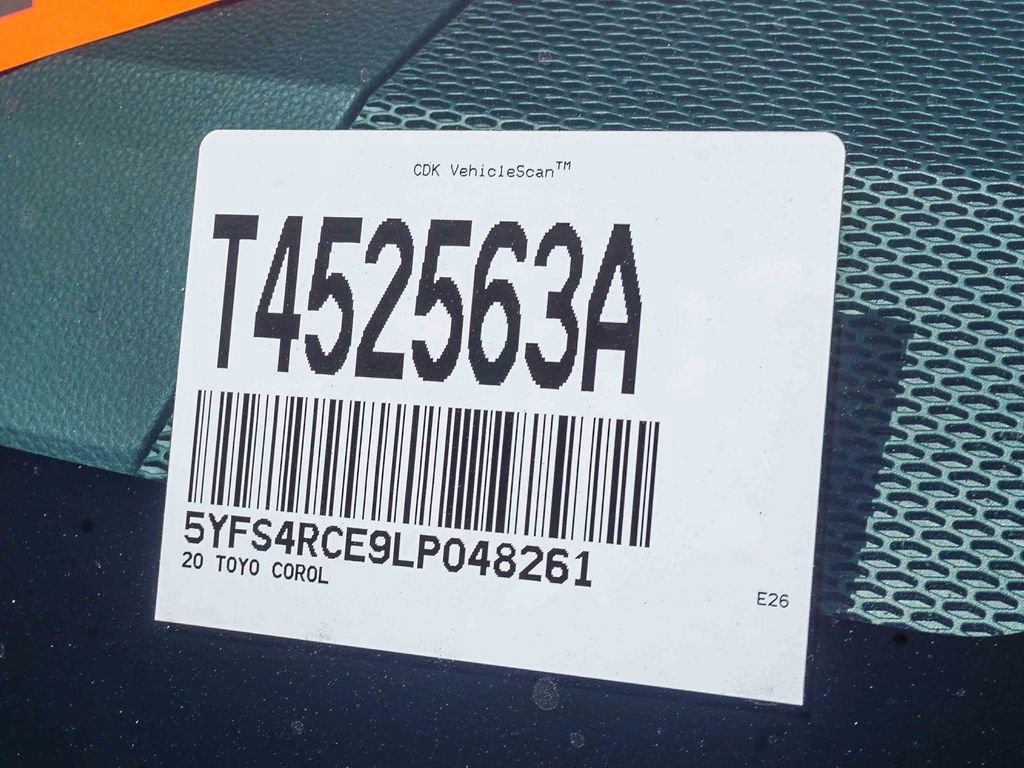 Used 2020 Toyota Corolla SE FWD image 26