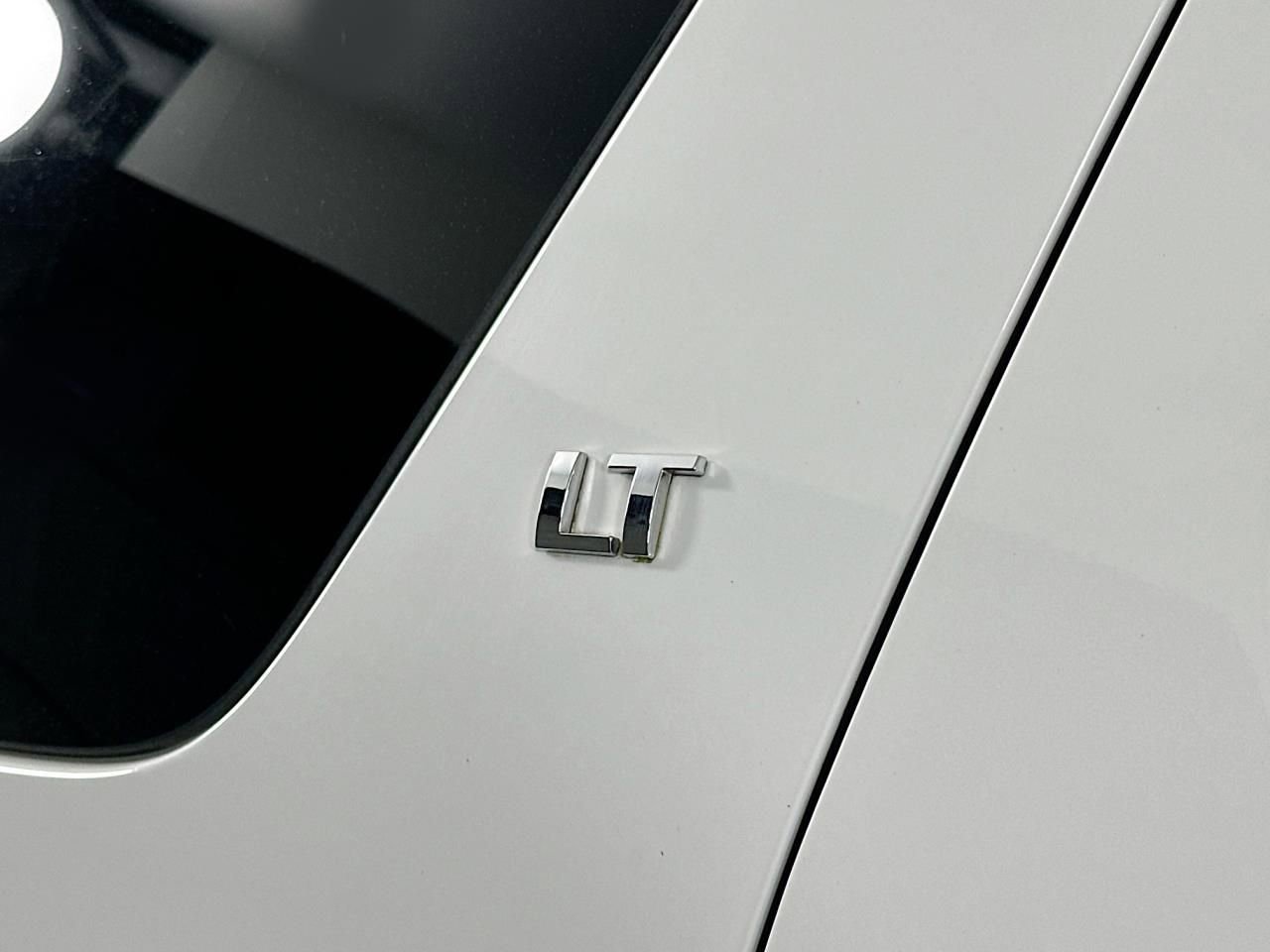 Used 2014 Chevrolet Tahoe LT AWD/4WD image 31