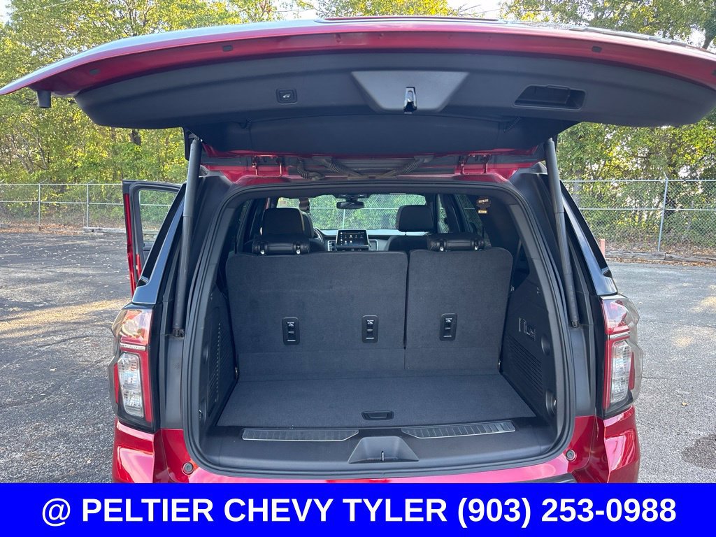 Used 2022 Chevrolet Tahoe RST w/ Luxury Package RWD image 23