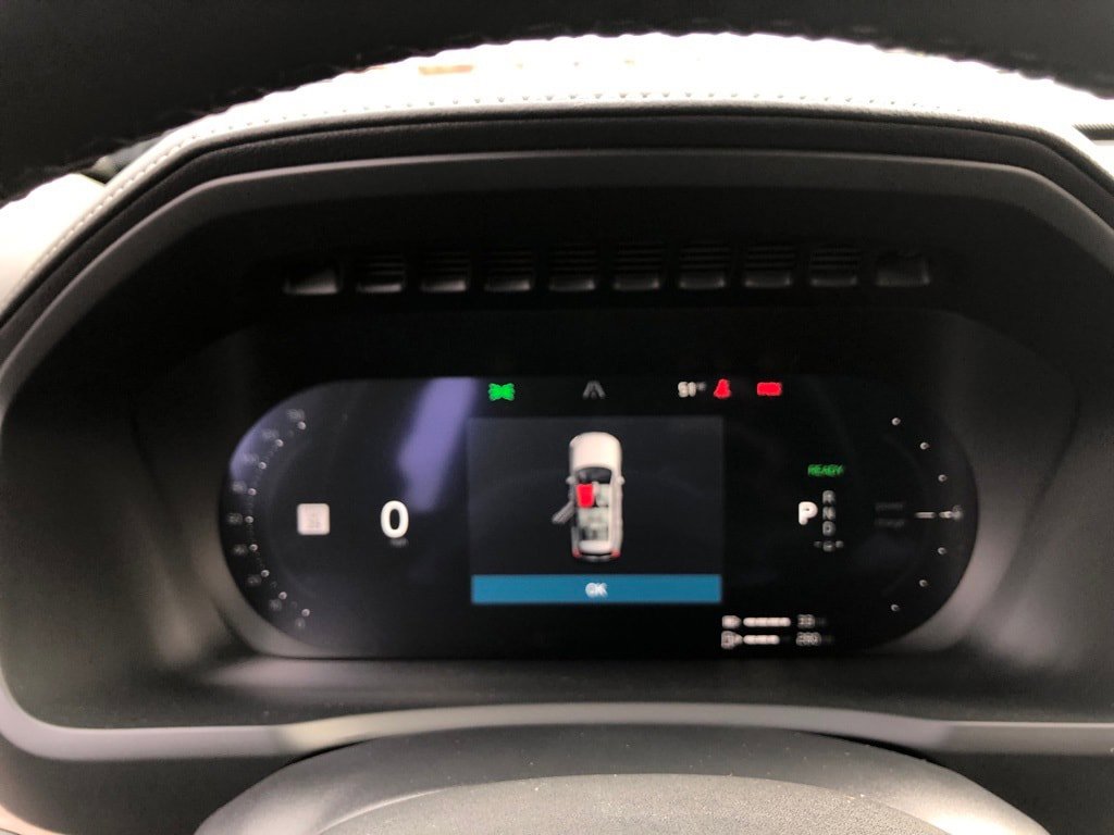 New 2026 Volvo XC90 T8 Plus w/ Protection Package Premier image 20